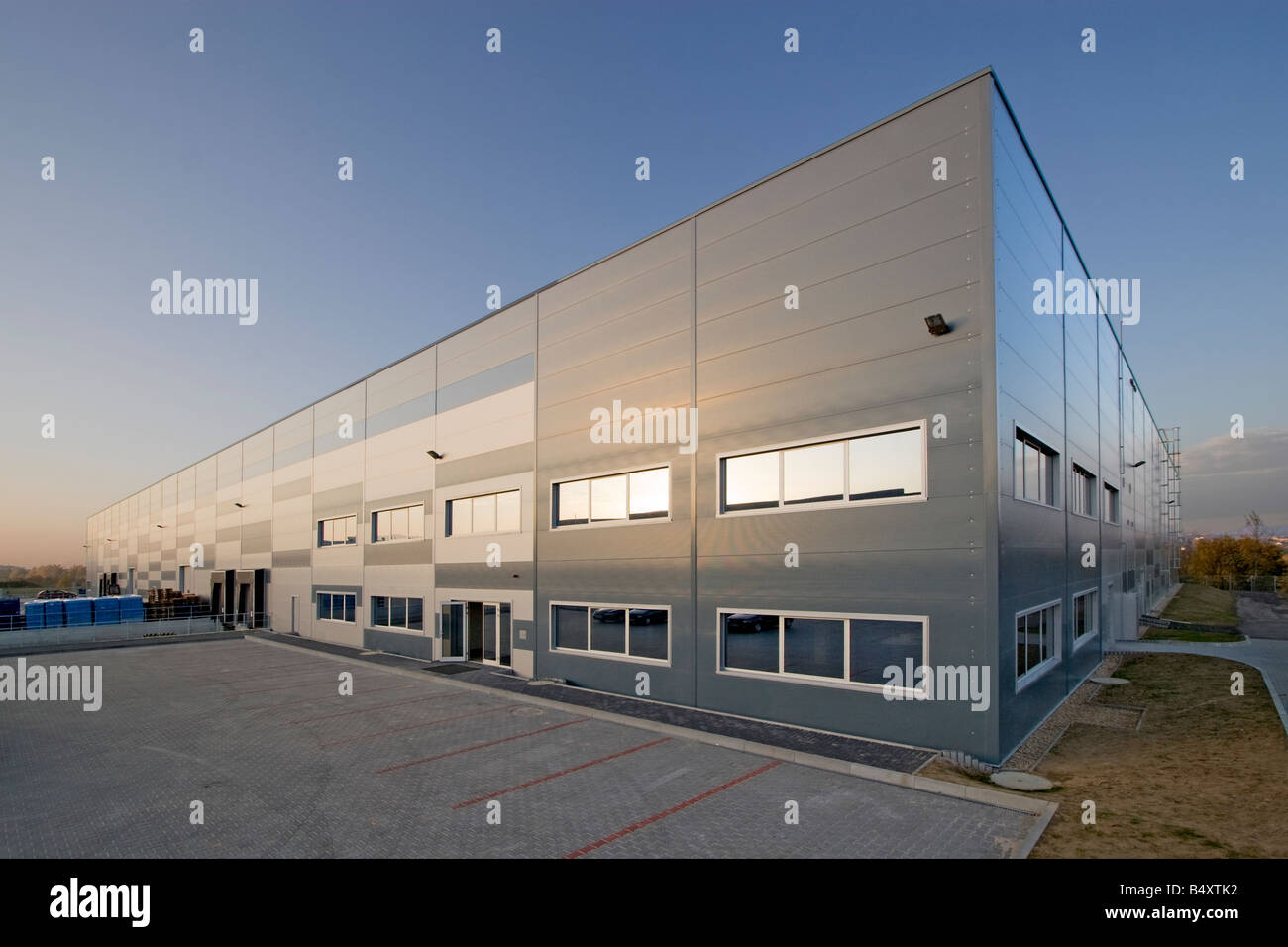 The Warehouse Exterior High Resolution Stock Photography and Images - Alamy