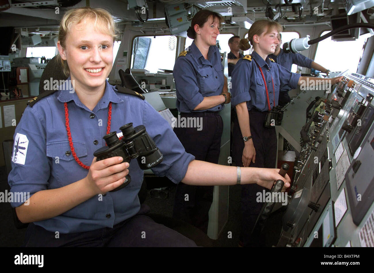 NAVY SAILORS On board HMS Ocean L R MAY 2000 Quarter master Andrea Howells LT Tracey Langrill and Sub Lt Natalie Bush Stock Photo