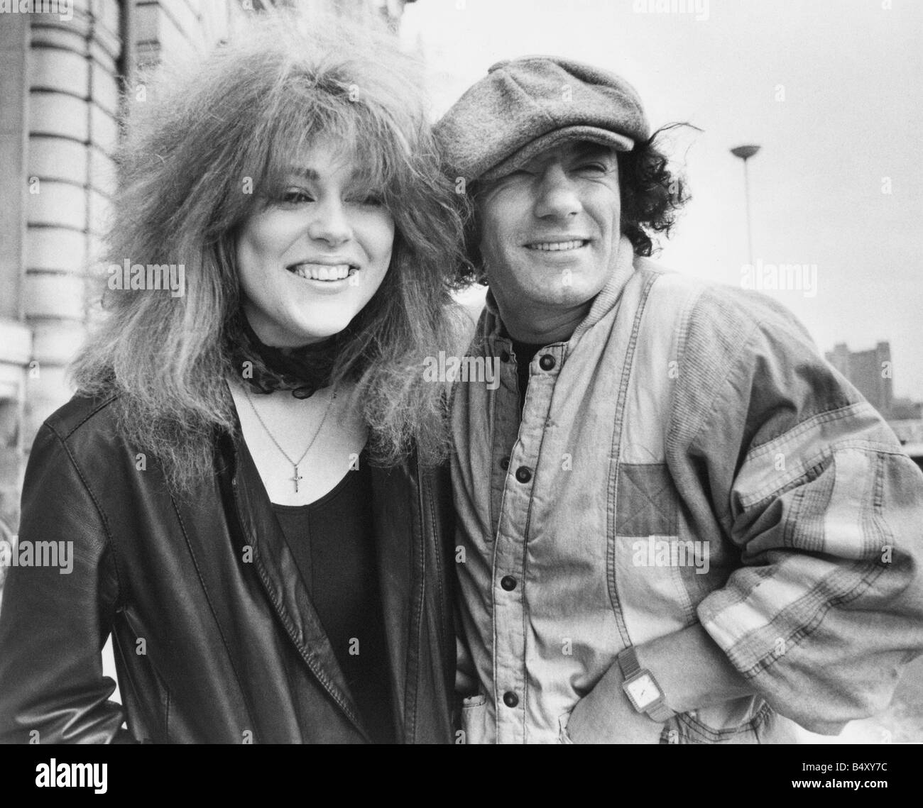 Brian Johnson lead singer of rock group AC DC pictured with Carole McInulty of the group She on the Newcastle quayside 31 01 85 Stock Photo