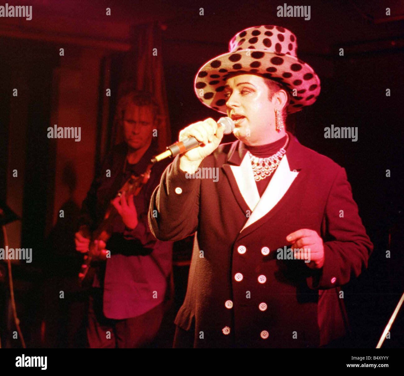 Boy from Culture Club singing at the Labour Conference party September 1999 Stock Photo