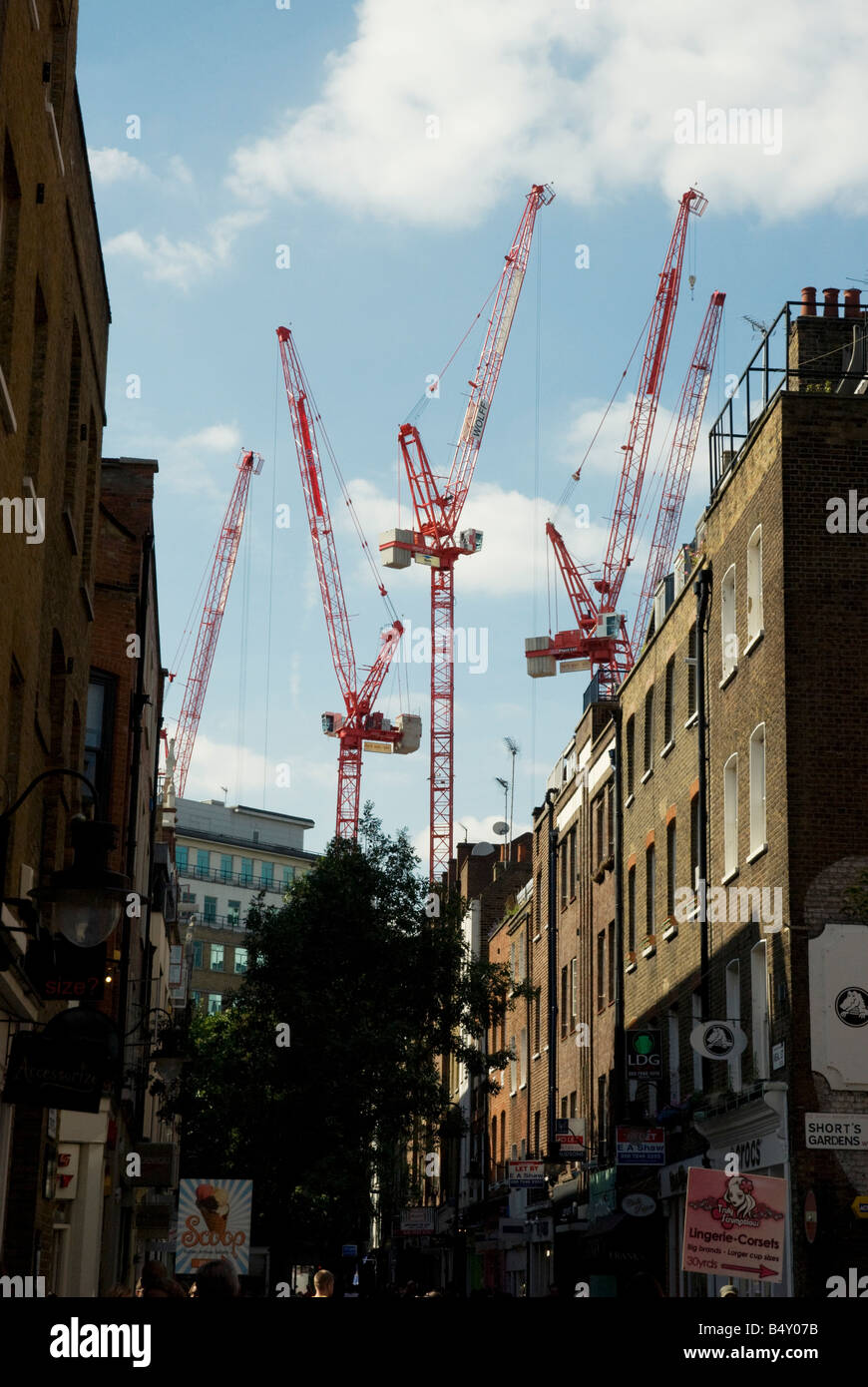 London tower cranes hires stock photography and images Alamy