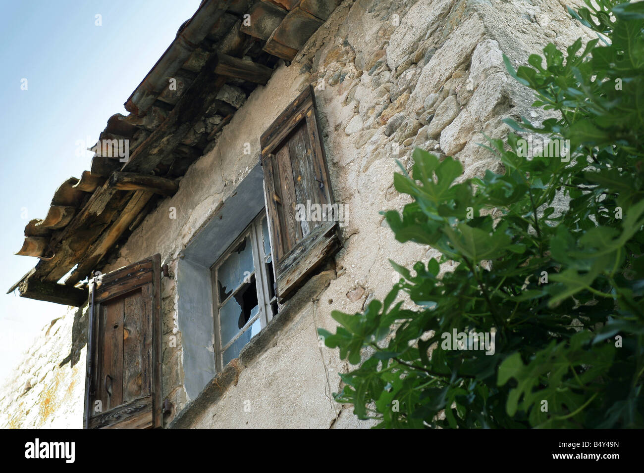 old stone house facade Stock Photo - Alamy