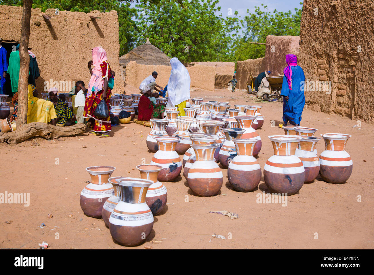 July 12 2007 Pottery is sold at the weekly market in Torodi Niger Stock Photo