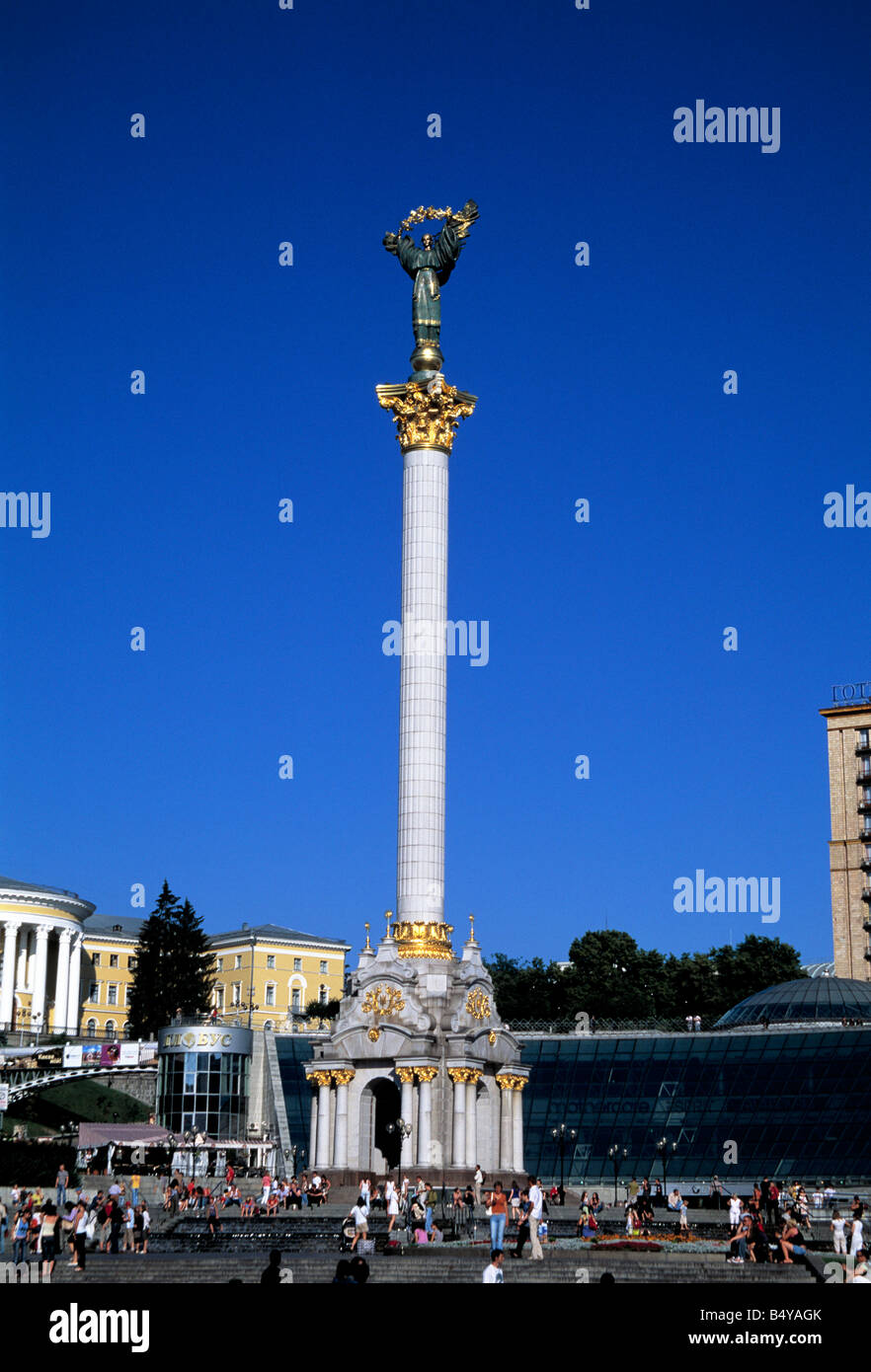 Independence Monument in Maidan Nezalezhnosti Independence Square in Kiev, Ukraine Stock Photo