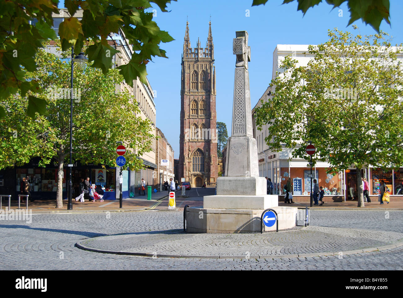The War Memorial and Town centre, Taunton, Somerset, England, United Kingdom Stock Photo