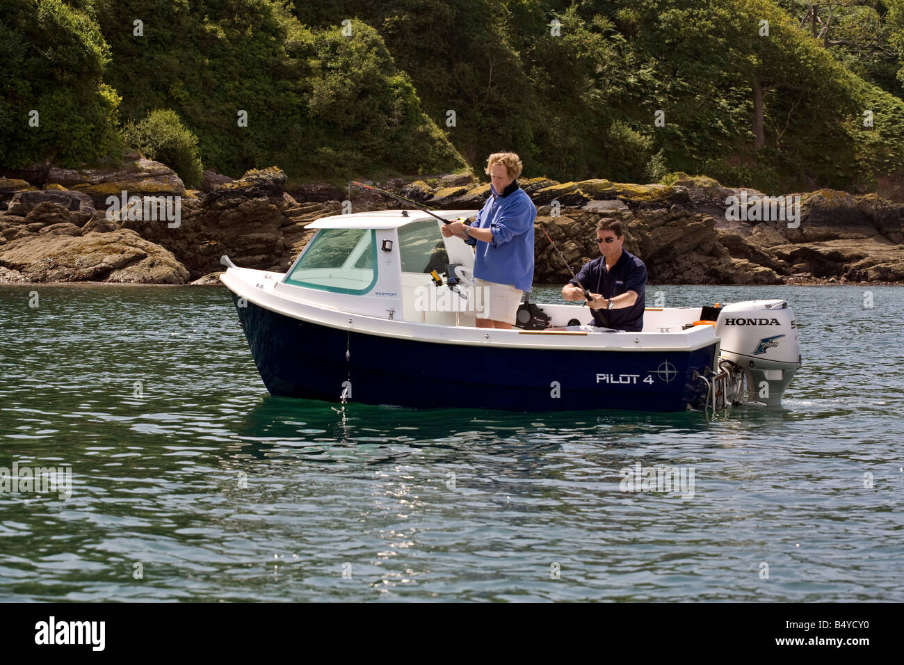 Page 11 - Motors Boats High Resolution Stock Photography and Images - Alamy
