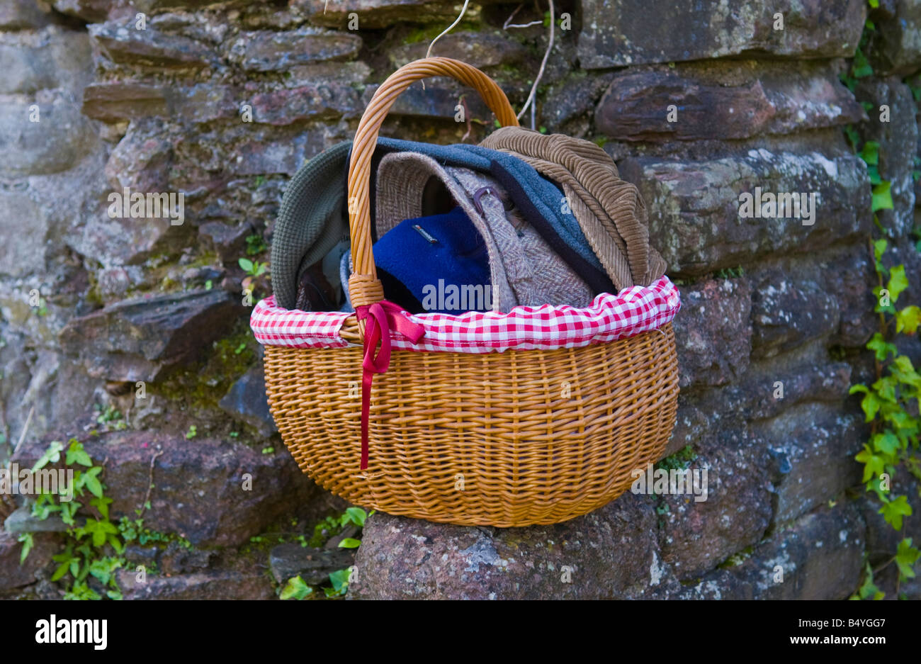 Felt hats hi-res stock photography and images - Alamy
