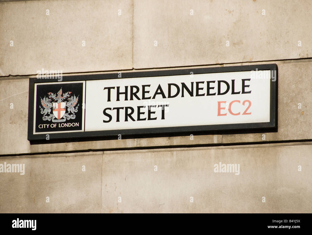 Threadneedle street sign hi-res stock photography and images - Alamy