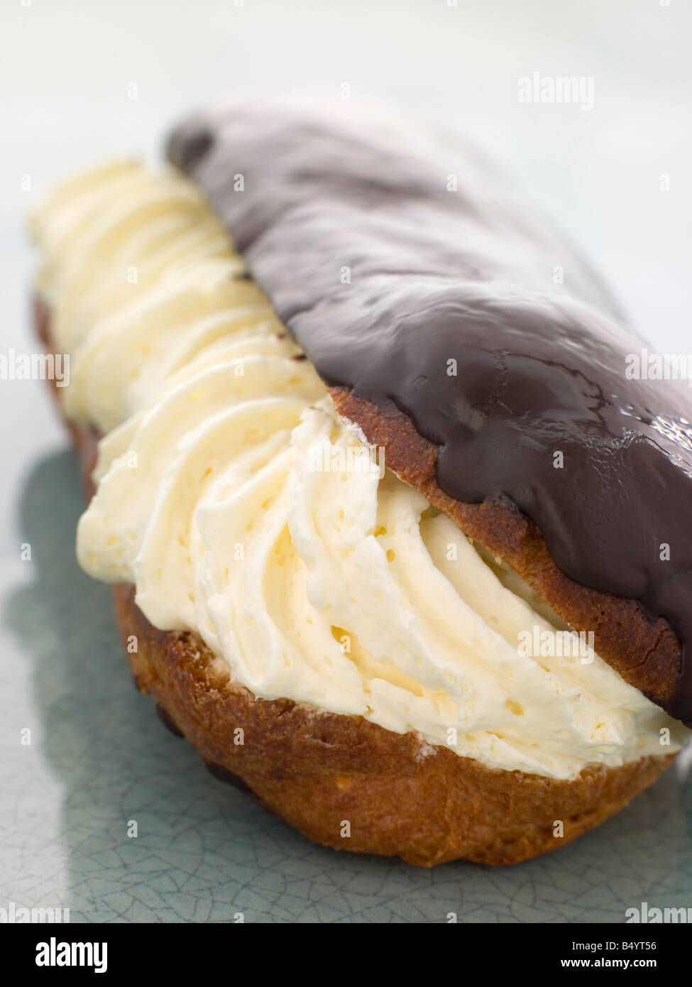 Chocolate Eclair High Resolution Stock Photography And Images Alamy