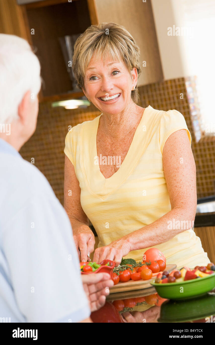 Husband And Wife Preparing Vegetables Stock Photo Alamy husband-and-wife-preparing-vegetables-stock-photo-alamy
