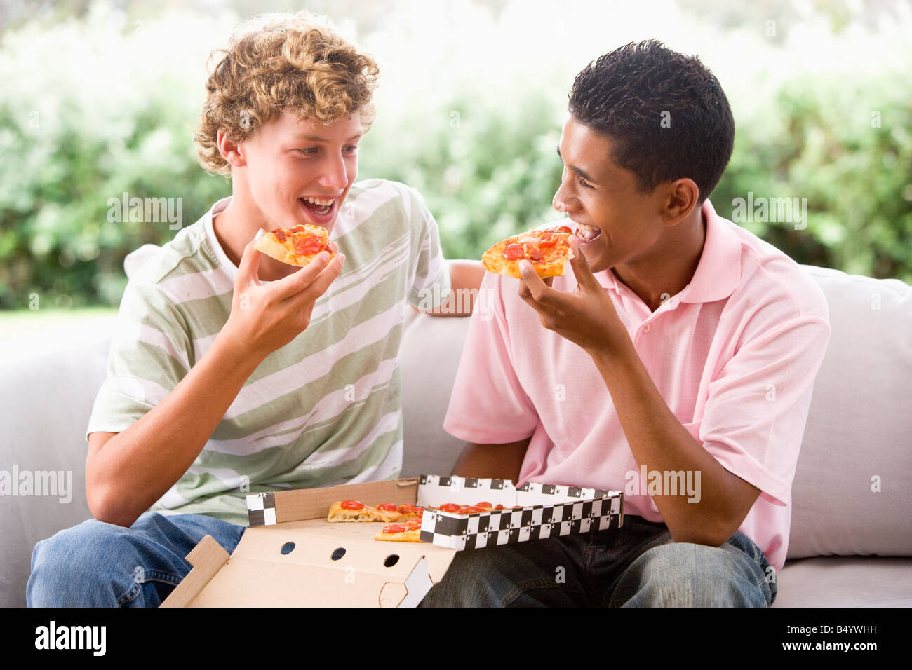 Two Boys Eating Pizza Hi-res Stock Photography And Images - Alamy