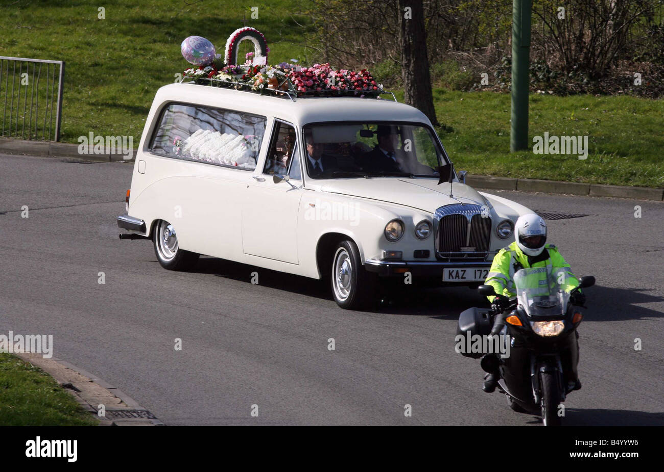 Funeral of Maggie Harahan Hemel Hempstead she was buried with her