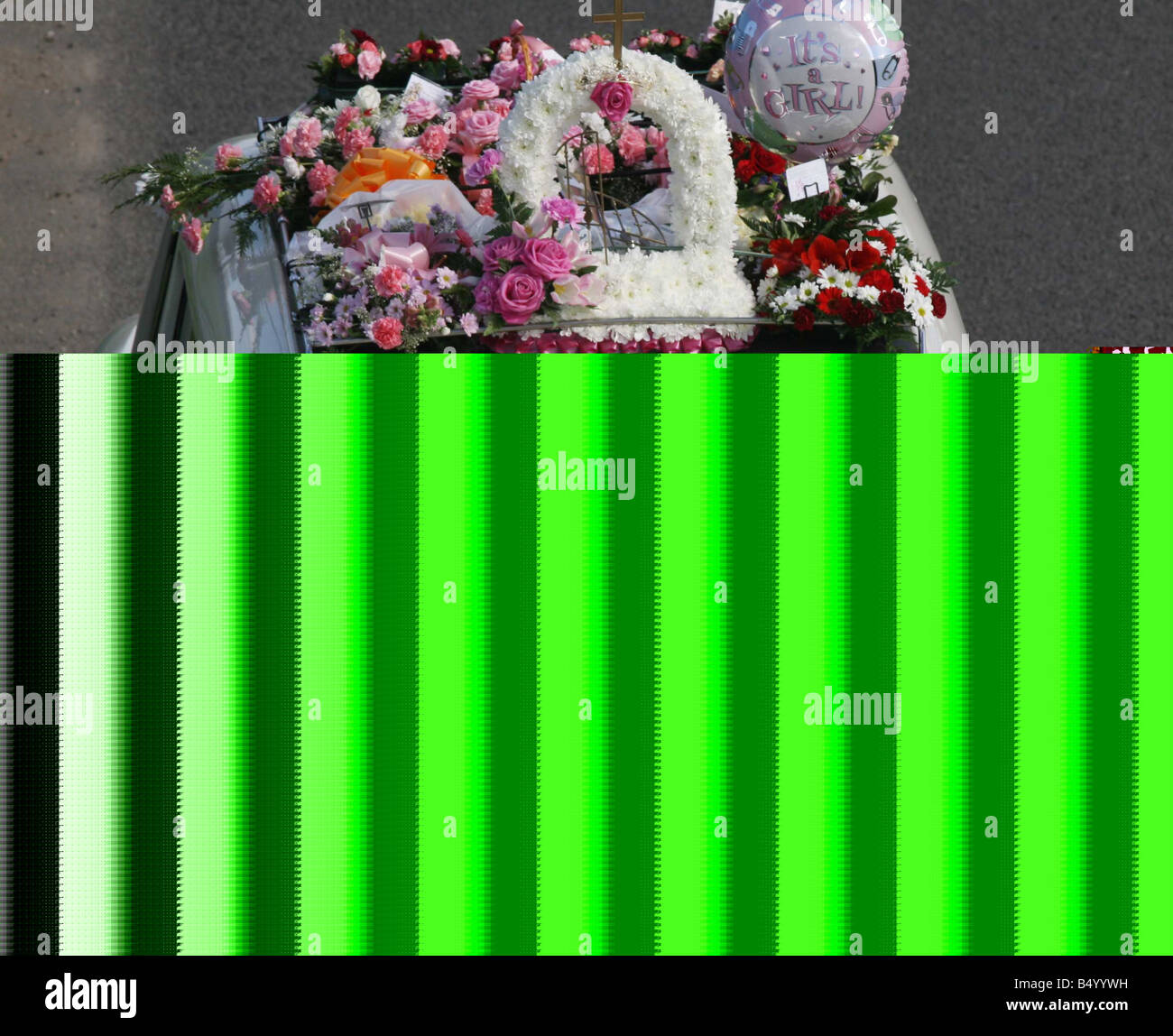 THE FUNERAL OF Maggie harahan HEMEL HEMPSTEAD TODAY SHE WAS BURIED WITH