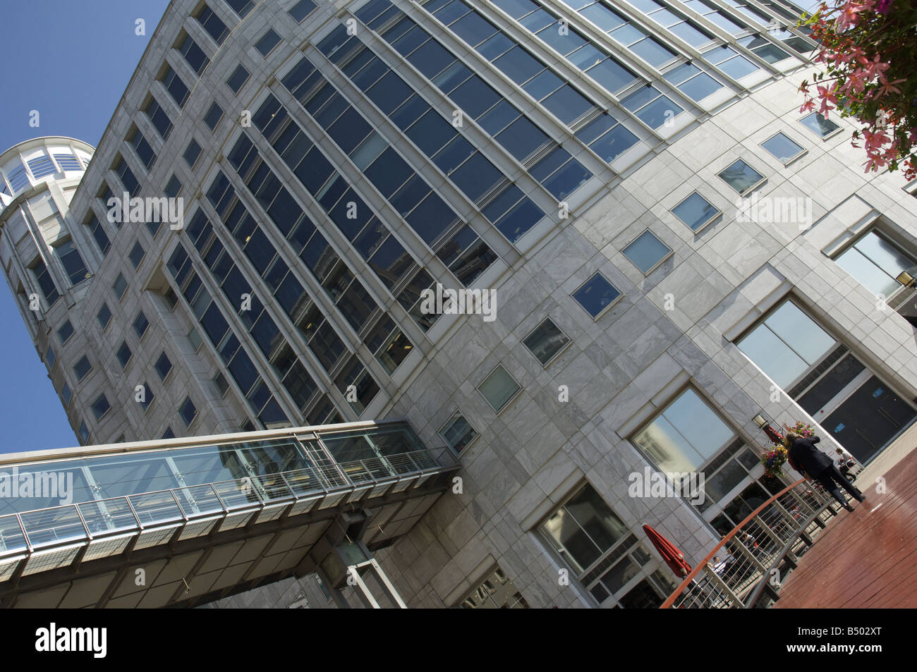 Stock Broker on Mobile Phone at Canary Wharf London during the Credit Crisis Stock Photo