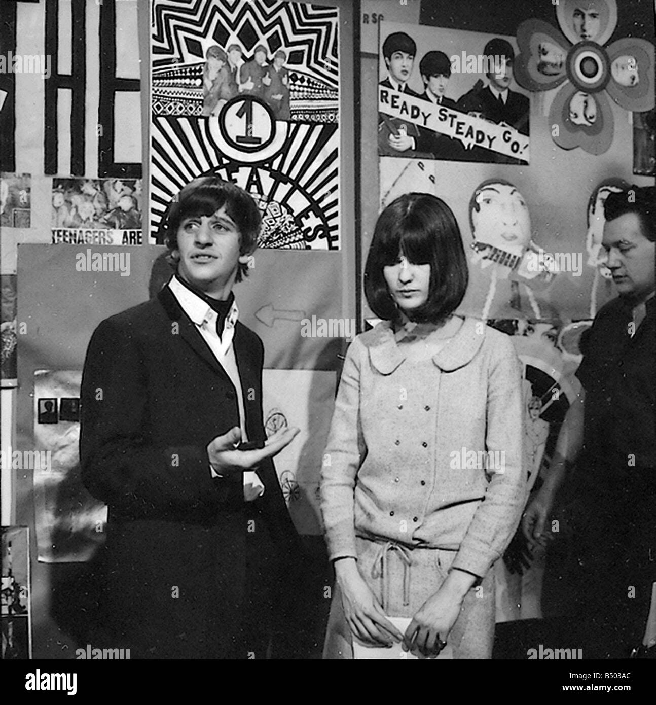 Beatles files 1964 page 47 Ringo Starr on set of Ready steady go tv show with hostess Cathy McGowan Stock Photo