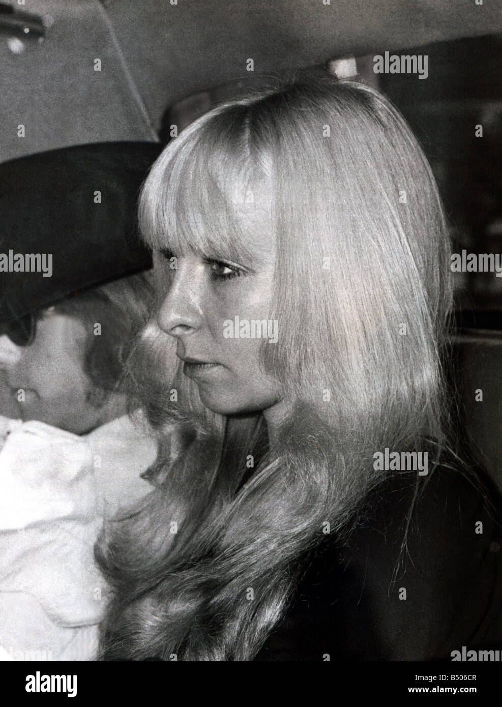 Inquest on Jimmy Hendrix Monika Dannemann girlfriend of Jimmy Hendrix leaving the inquest into the musician s death Stock Photo