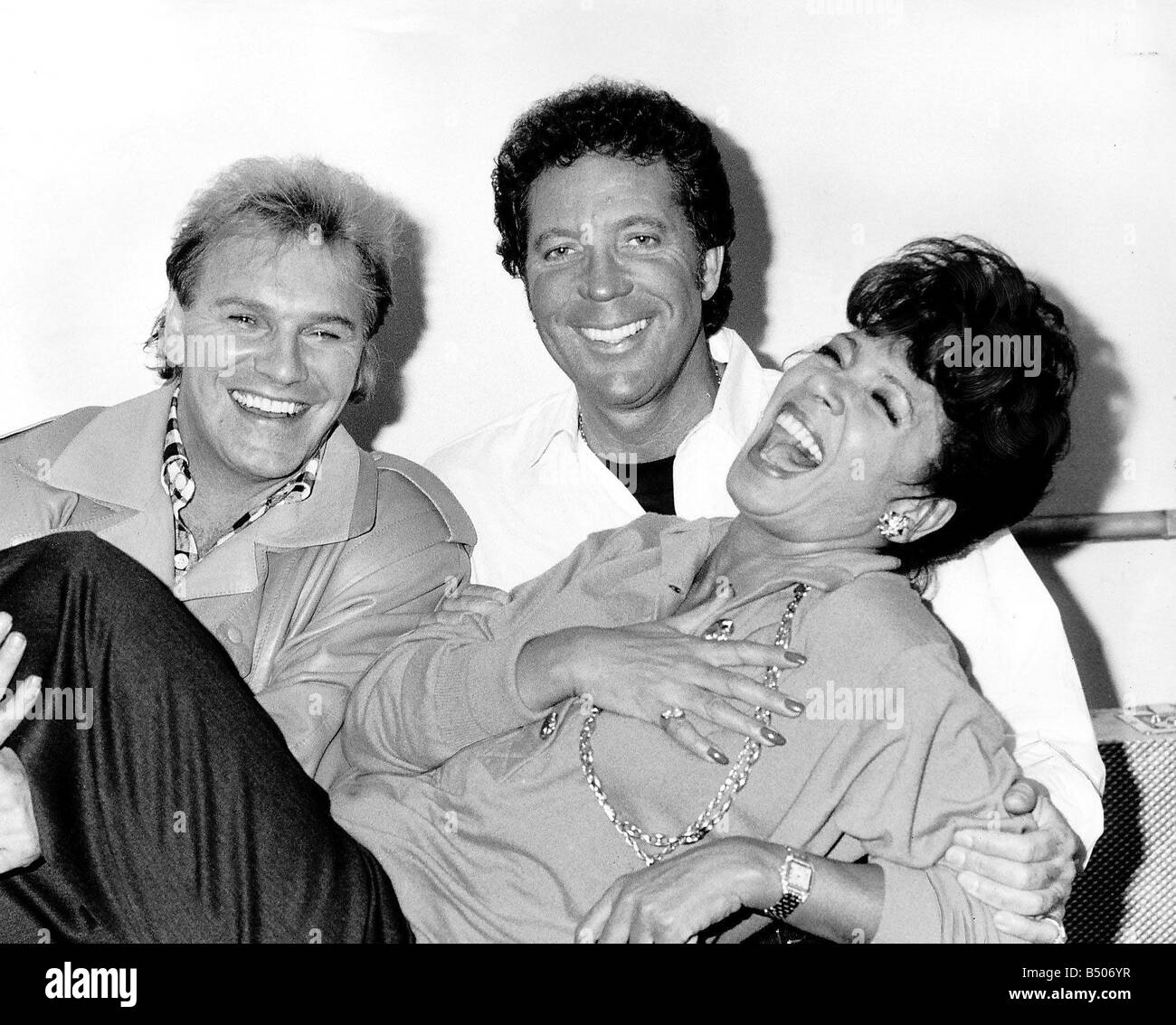 Tom Jones the singer with co stars Freddy Starr and Shirley Bassey at the Des O conner christmas special show Stock Photo