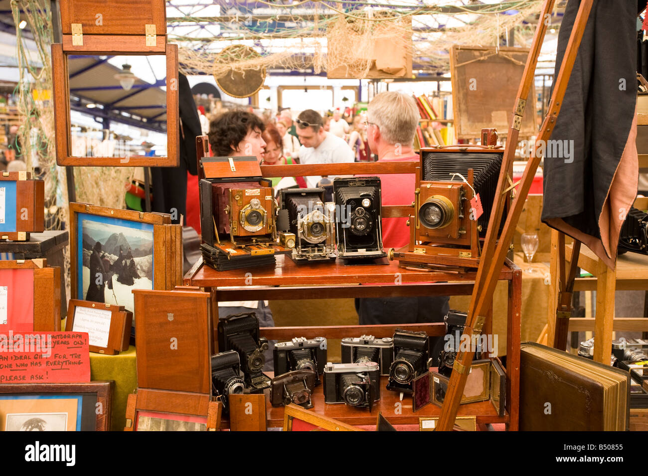 Antique market greenwich se10 london hires stock photography and