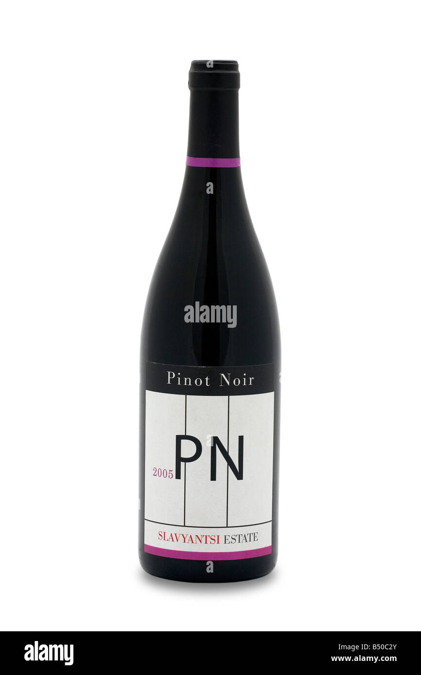 pinot noir slavyantsi estate 2005 red wine bottle Stock Photo
