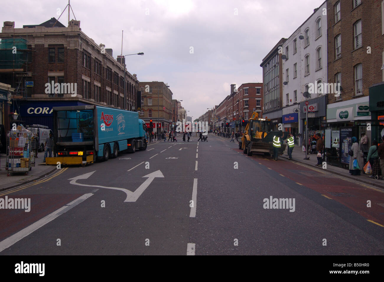 Kilburn High Road London Stock Photos & Kilburn High Road London Stock