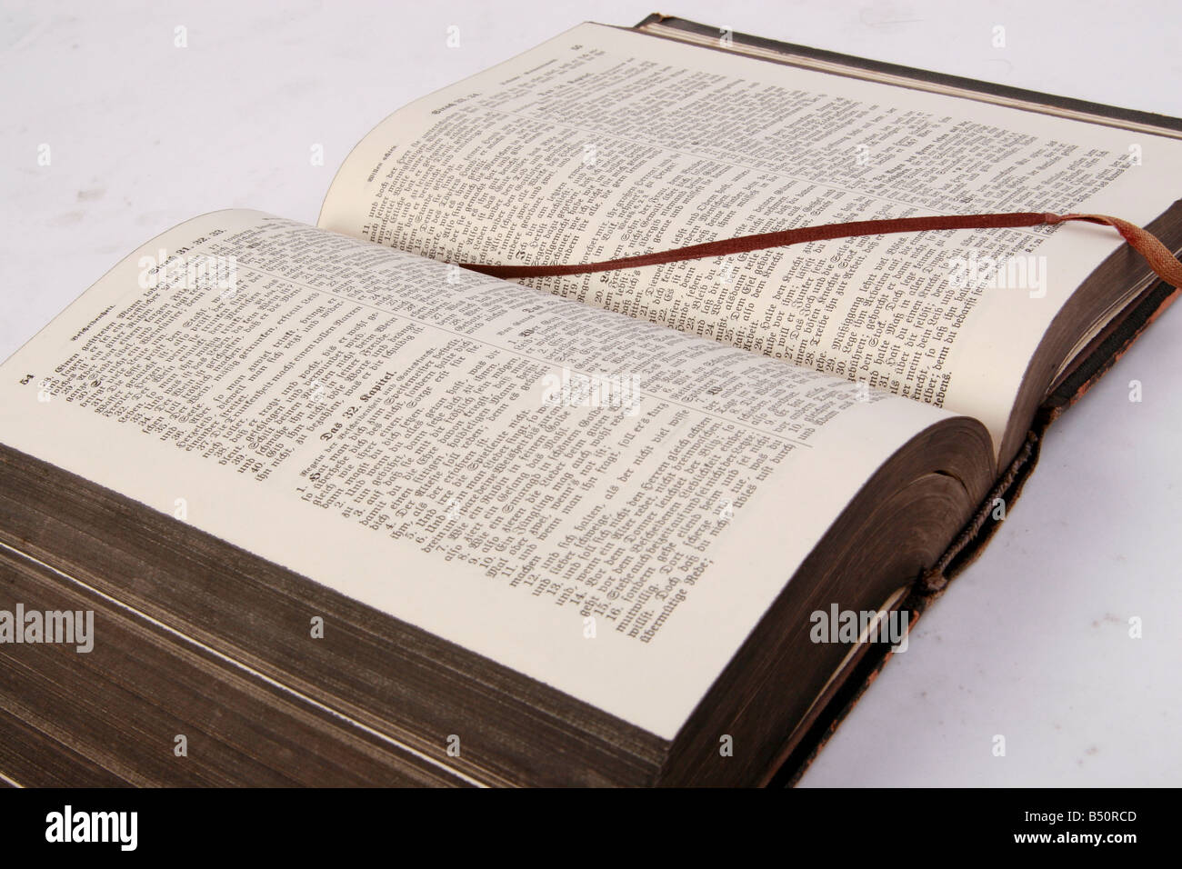 German bible hi-res stock photography and images - Alamy