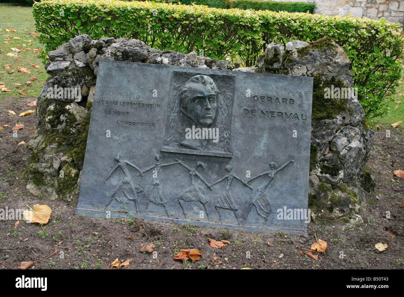 Plaque in the memory of the French poet Gerard de Nerval a frequent visiteur of the town of Senlis Stock Photo