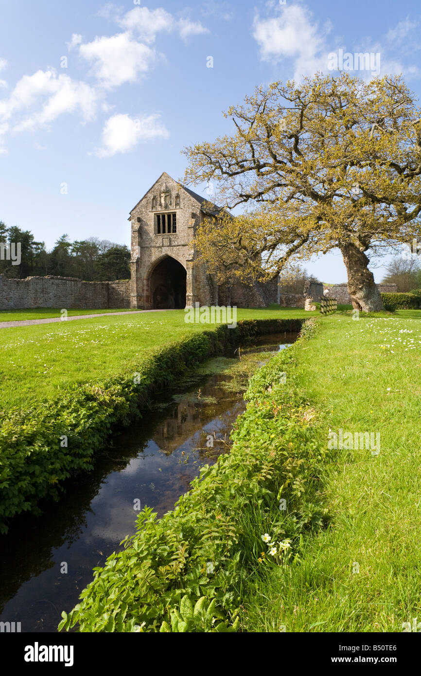 The gatehouse to Cleeve Abbey, a late twelfth century Cistercian foundation, at Washford, Somerset Stock Photo