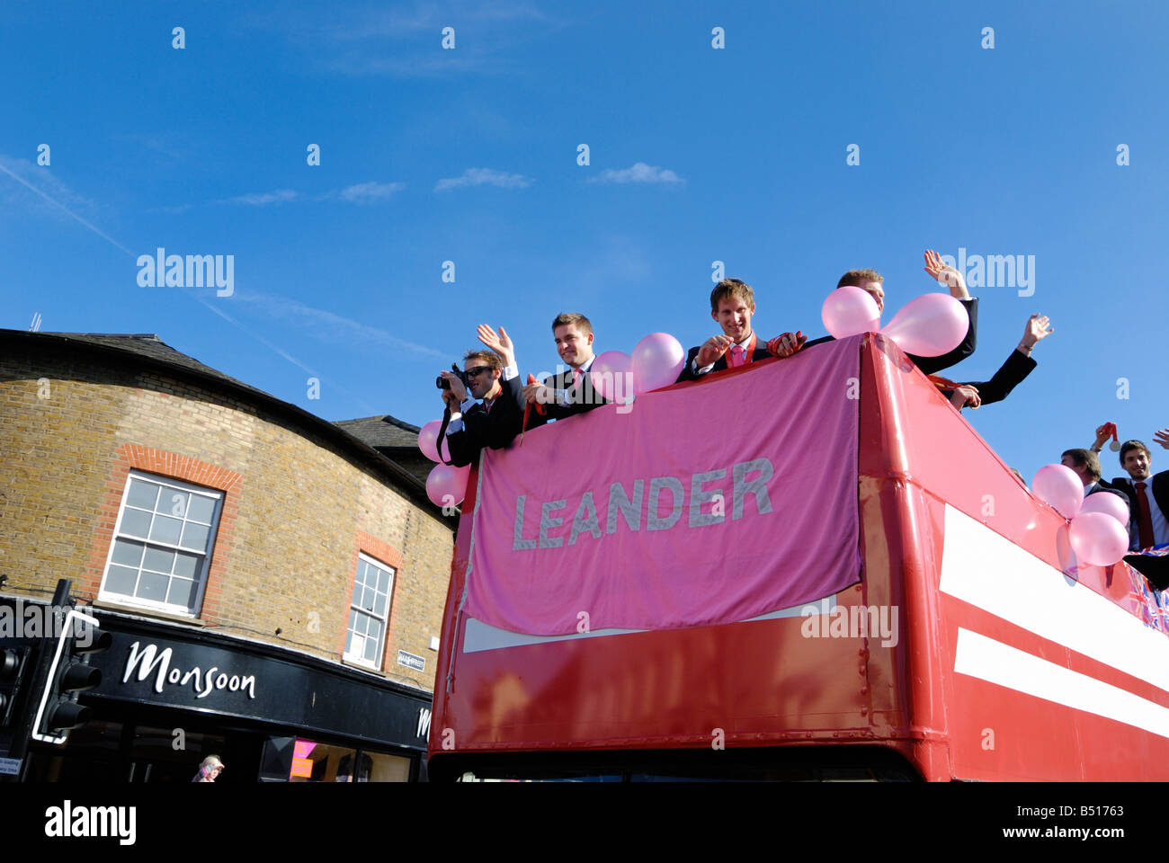 Olympic medallist rowers parade through Henley on an open top bus Stock Photo