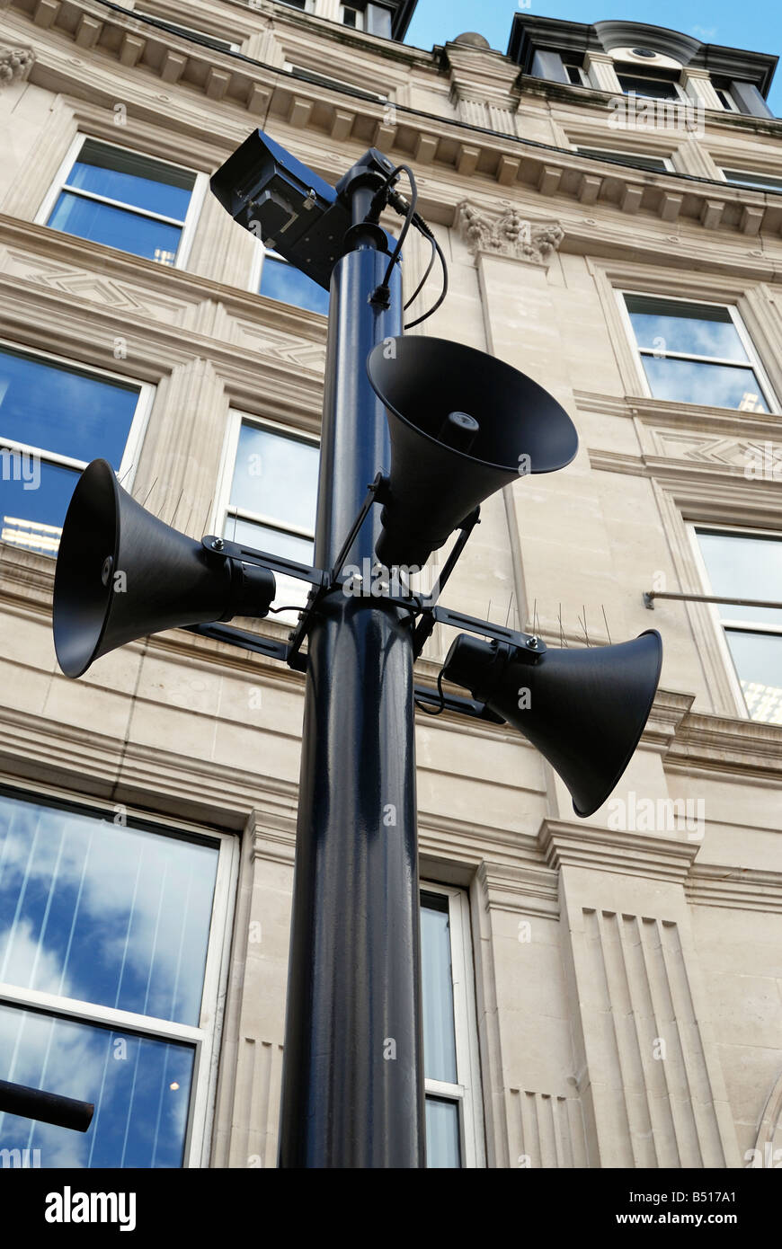 London surveillance cctv cameras hires stock photography and images