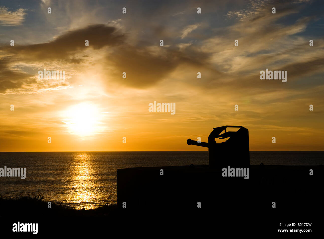 Cannon at dawn Stock Photo - Alamy