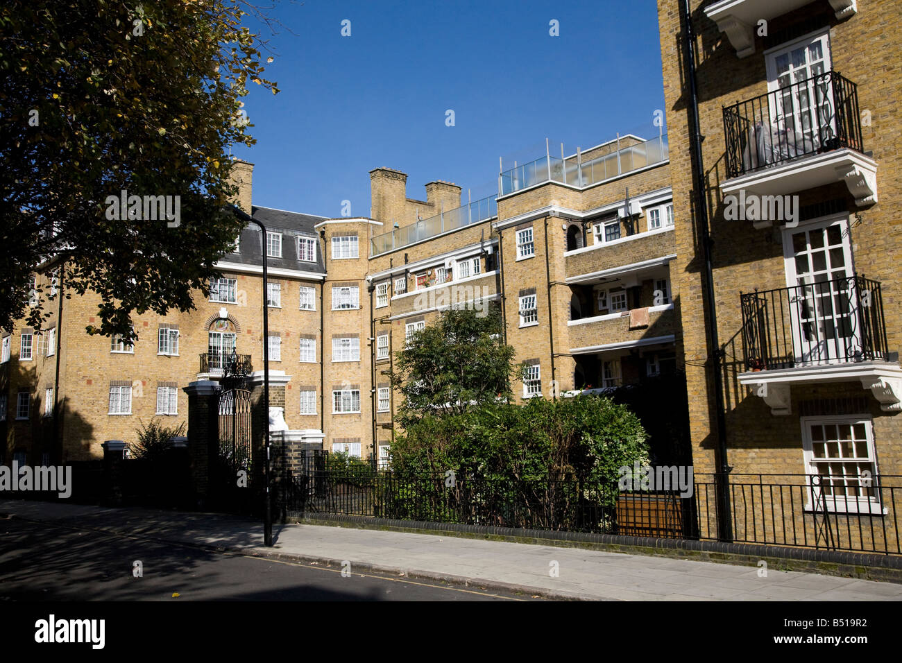 Homes social housing in Somers Town Camden central London Stock Photo