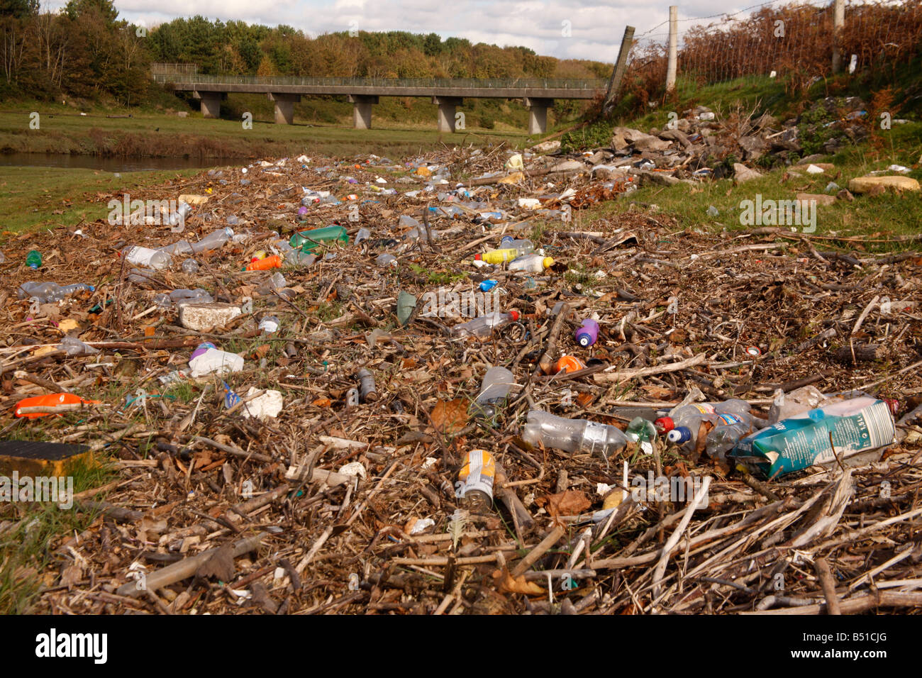 Plastic pollution river hi-res stock photography and images - Alamy