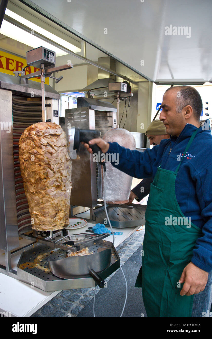 Doner Kebab Pocket High Resolution Stock Photography And Images Alamy