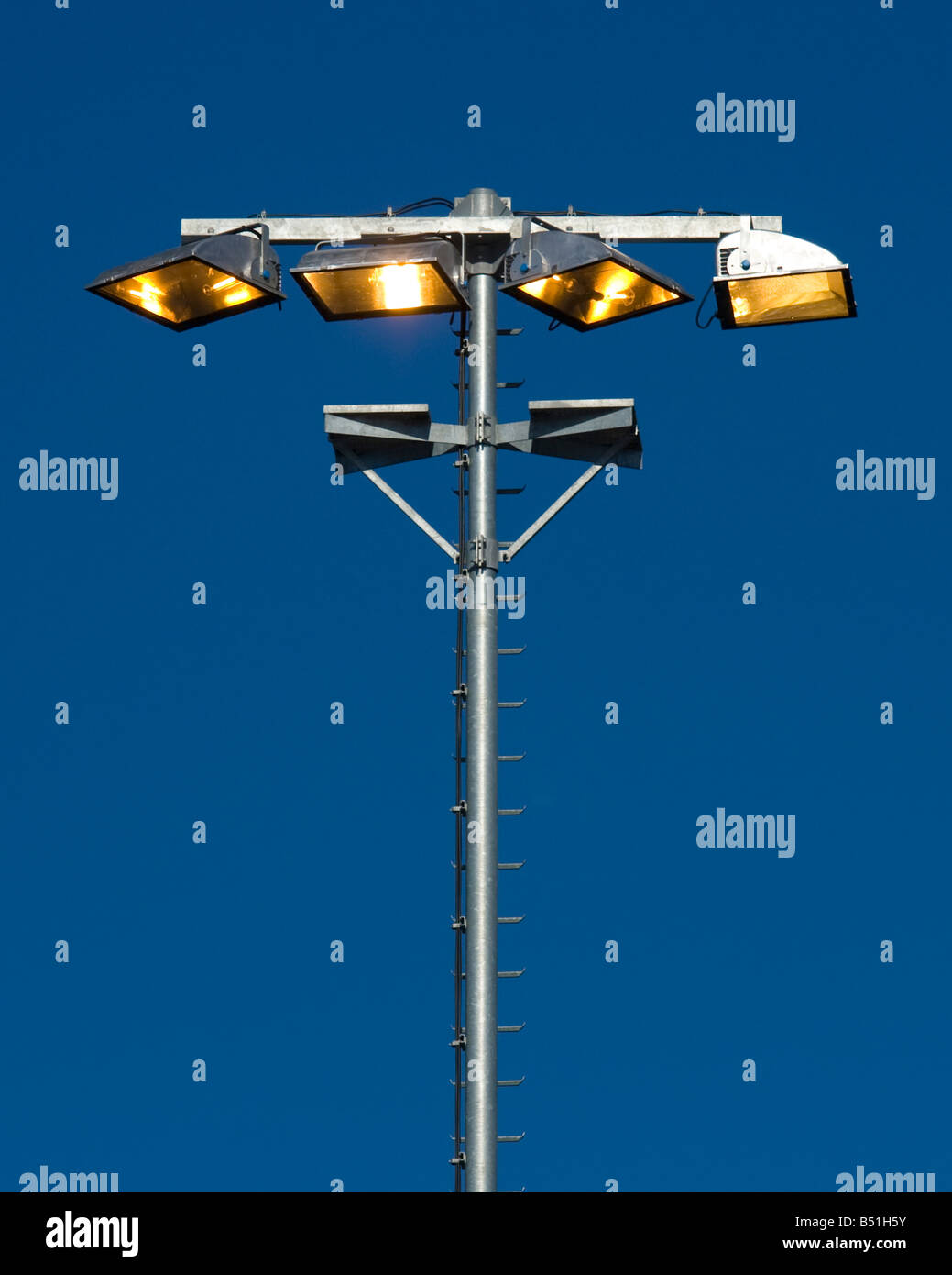 Flood light hires stock photography and images Alamy