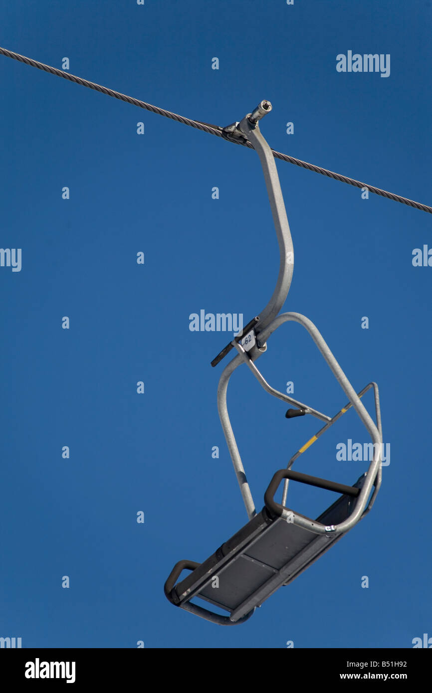 Empty chair lift in sunshine hi-res stock photography and images - Alamy