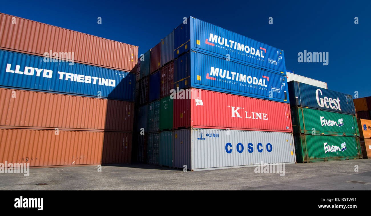 Multi colored containers goods hi-res stock photography and images - Alamy