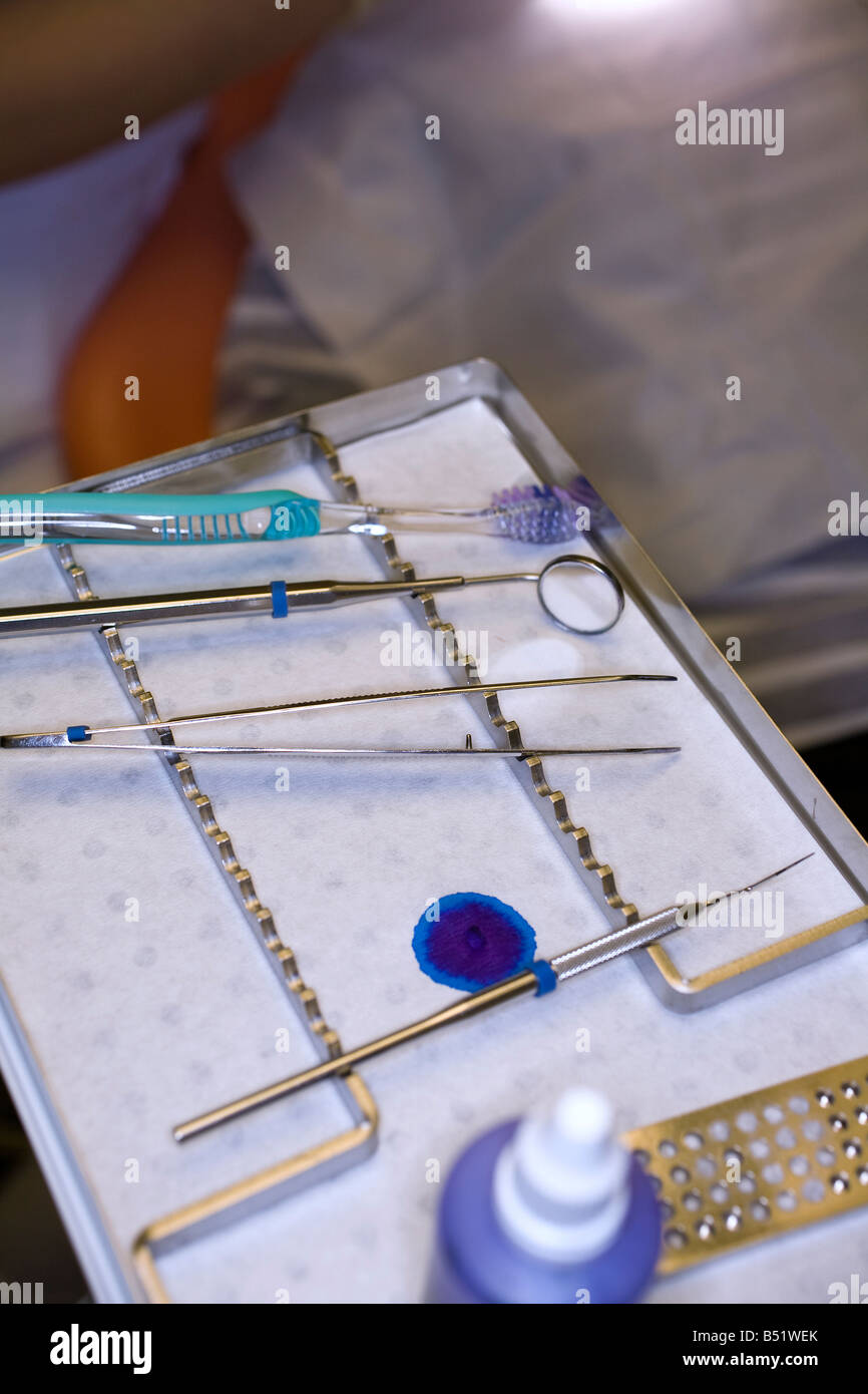 Doctors instruments hi-res stock photography and images - Alamy