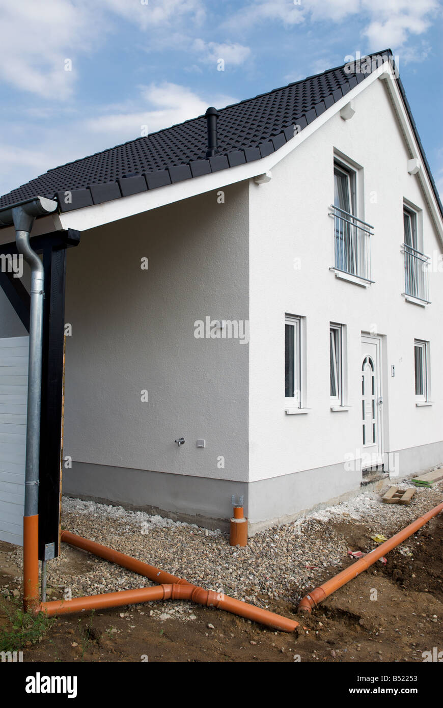 Picture of Environmentally friendly house with rainwater harvesting and super ...