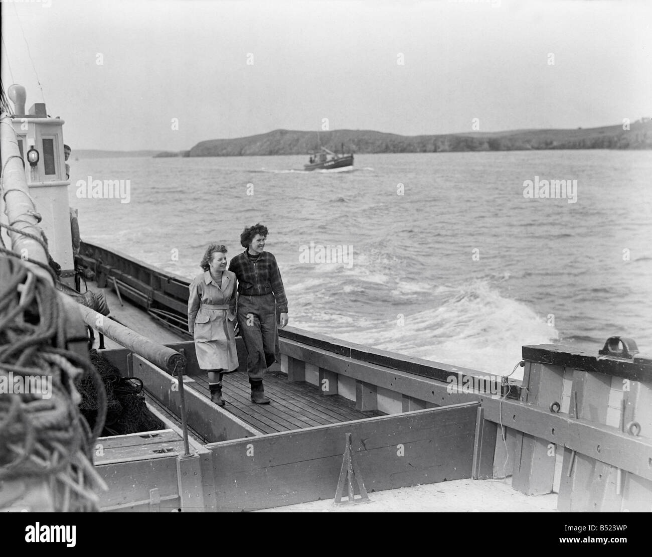 1950s boats hi-res stock photography and images - Alamy