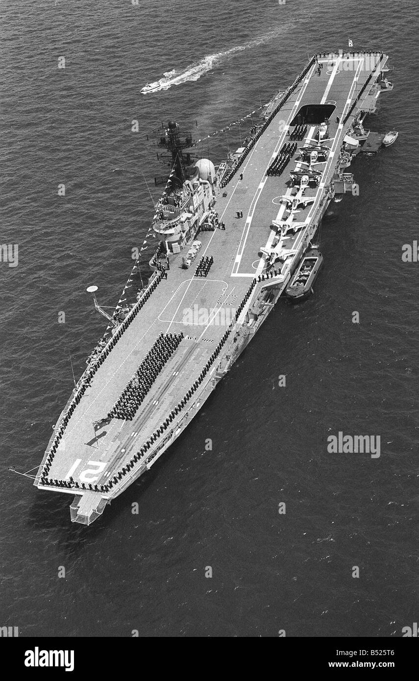 HMAS the australian aircraft carrier June 1977 taking part in Silver Jubilee Naval Review at Spithead in Solent Stock Photo - Alamy