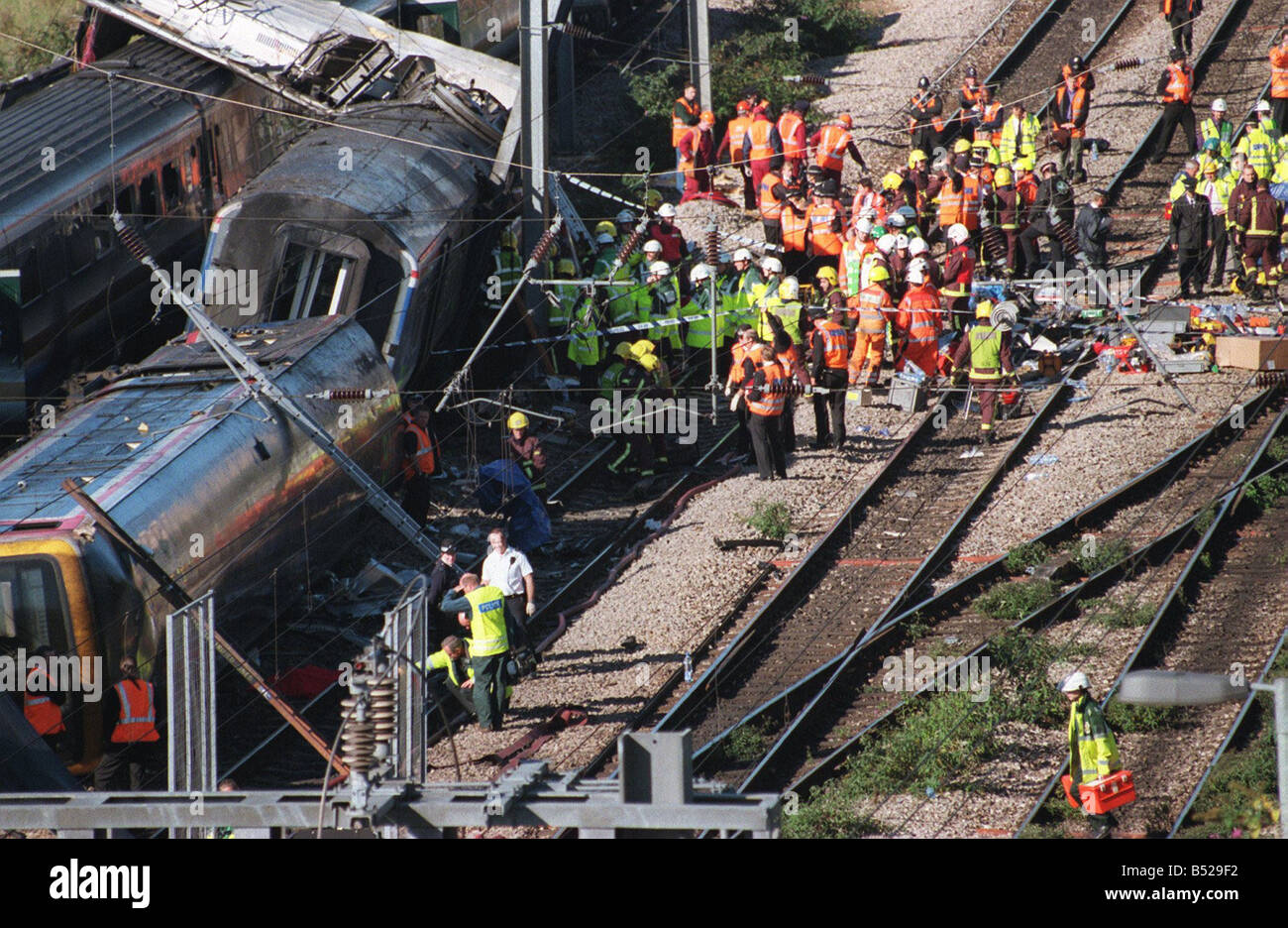 In The Ladbroke Grove Railway Disaster Hi res Stock Photography And In The Ladbroke Grove Railway Disaster Hi res Stock Photography And