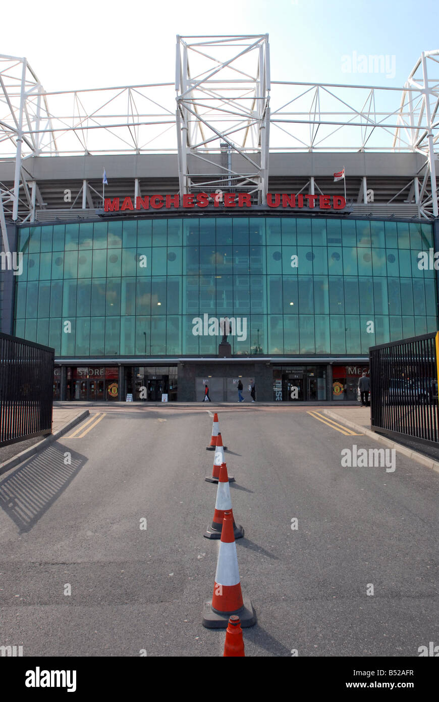 Old trafford manchester united football club mufc Stock Photo