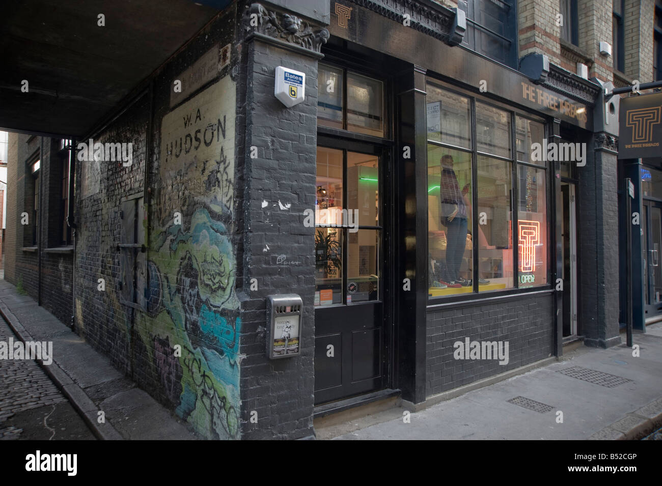 The Three Threads clothes shop Fashion Jewellery 47 49 Charlotte Road London EC2A 3QT Shoreditch