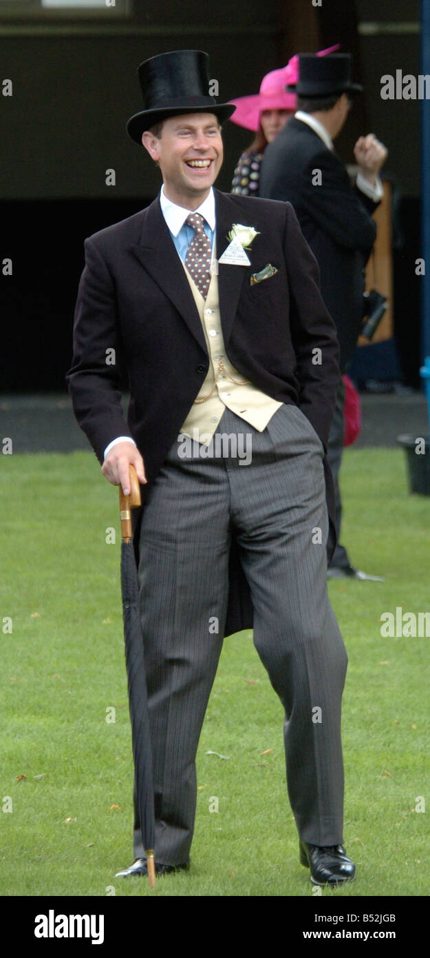 Prince Edward enjoys the action at Royal Ascot 2007. Stock Photo