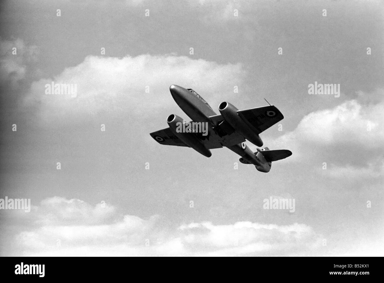 The gloster meteor plane hires stock photography and images Alamy