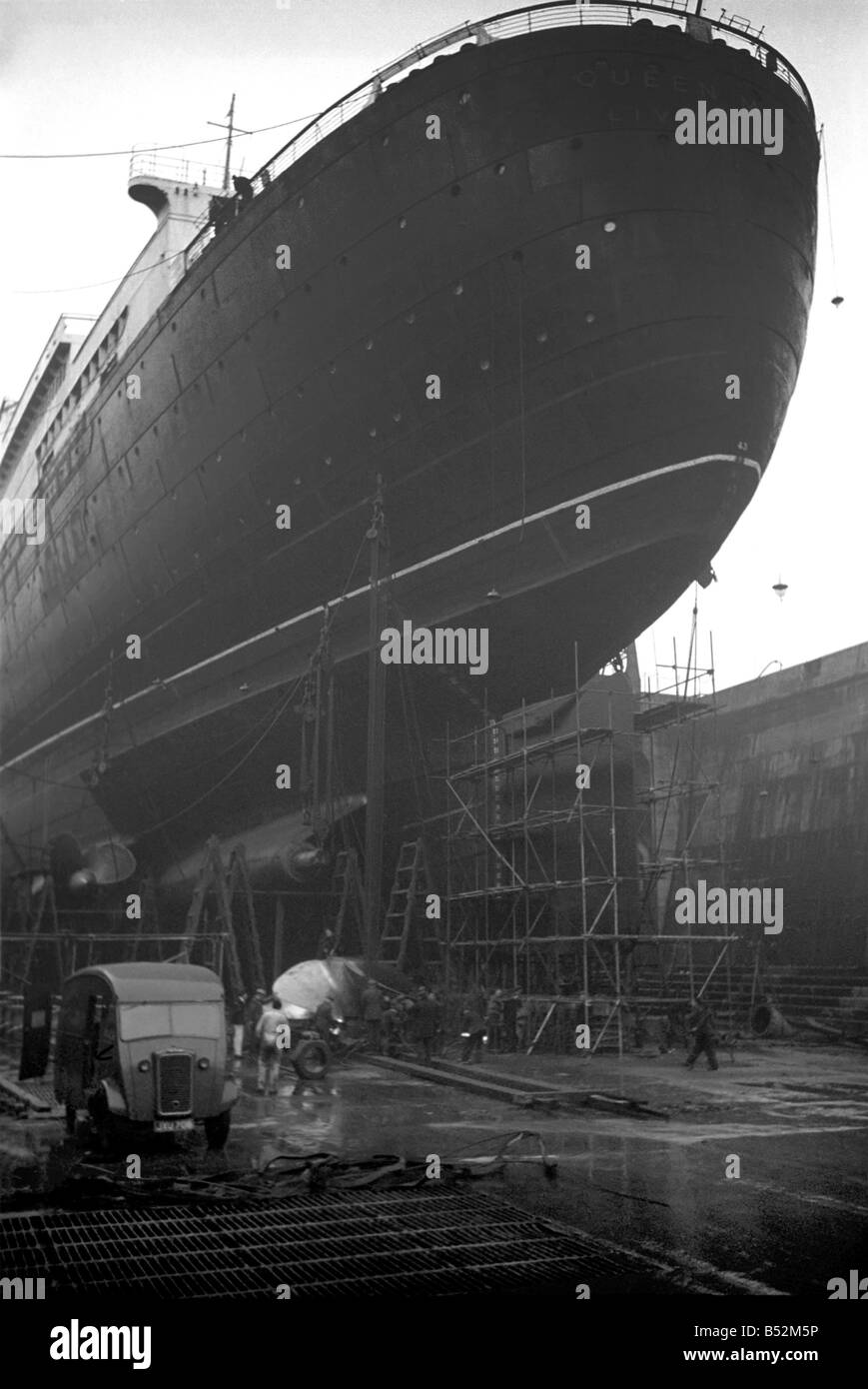 Two R.M.S. Queen Mary items 1952 Two R.M.S. Queen Mary items 1952