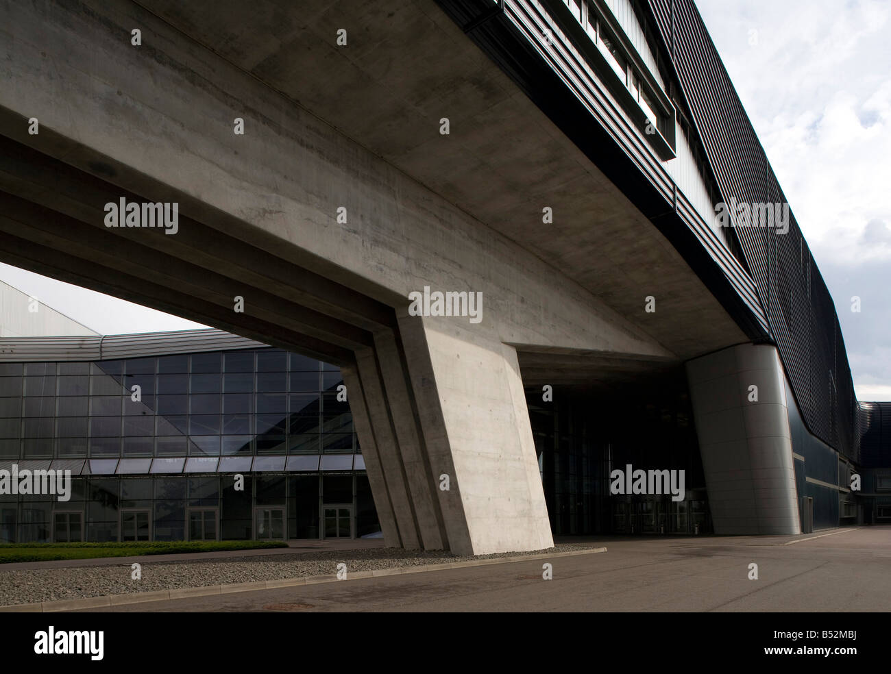 Leipzig, BMWWerk, Zentralgebäude, Zaha Hadid 2005 Stock Photo Alamy
