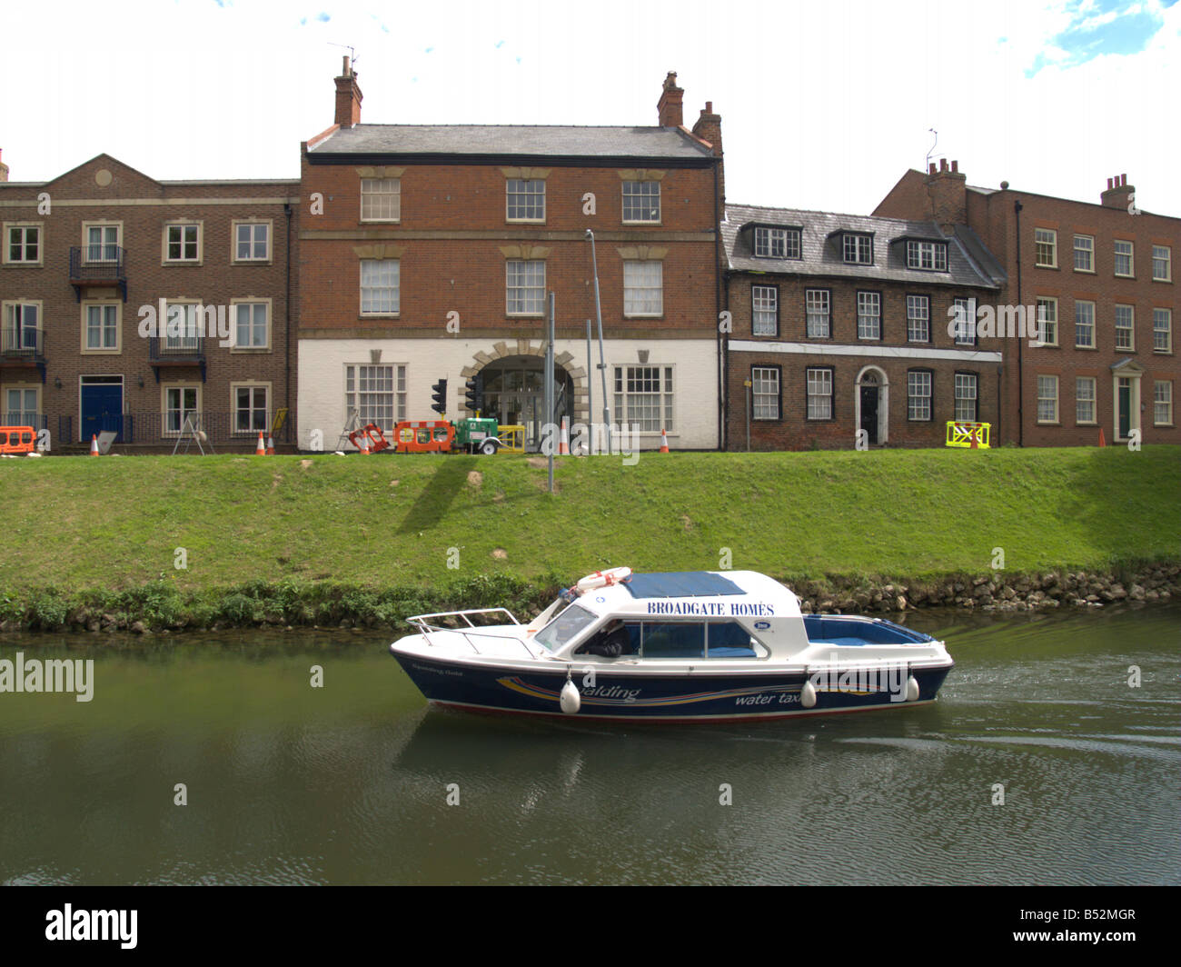 River taxi hires stock photography and images Alamy