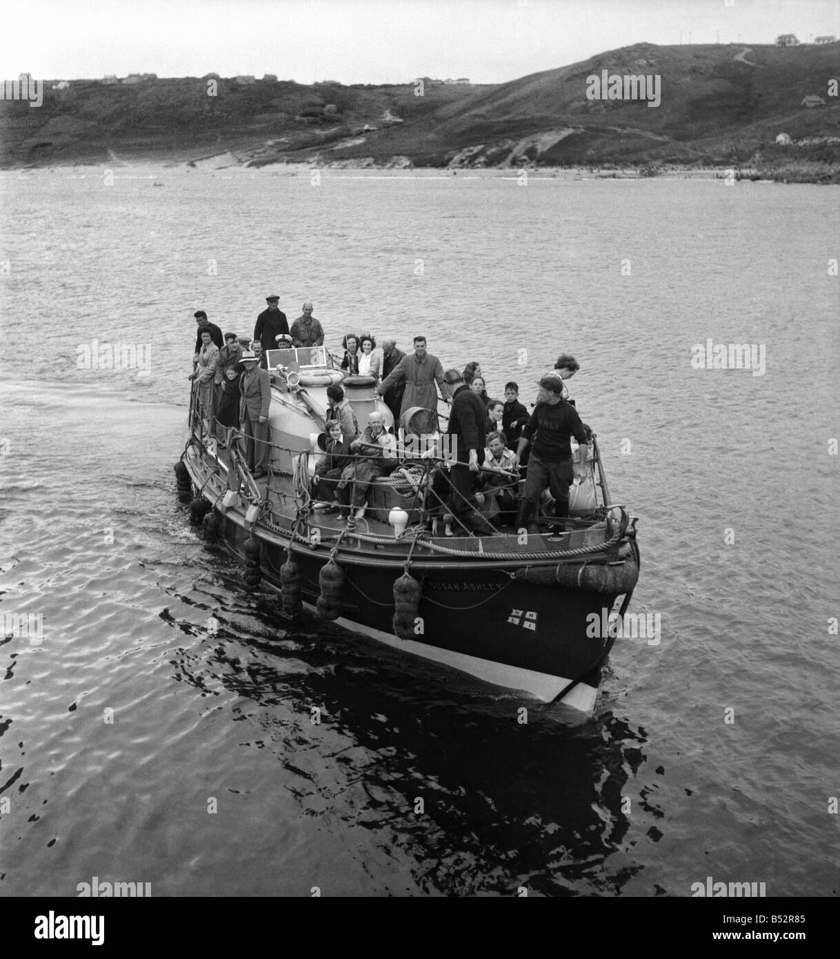 1950s boat hi-res stock photography and images - Alamy