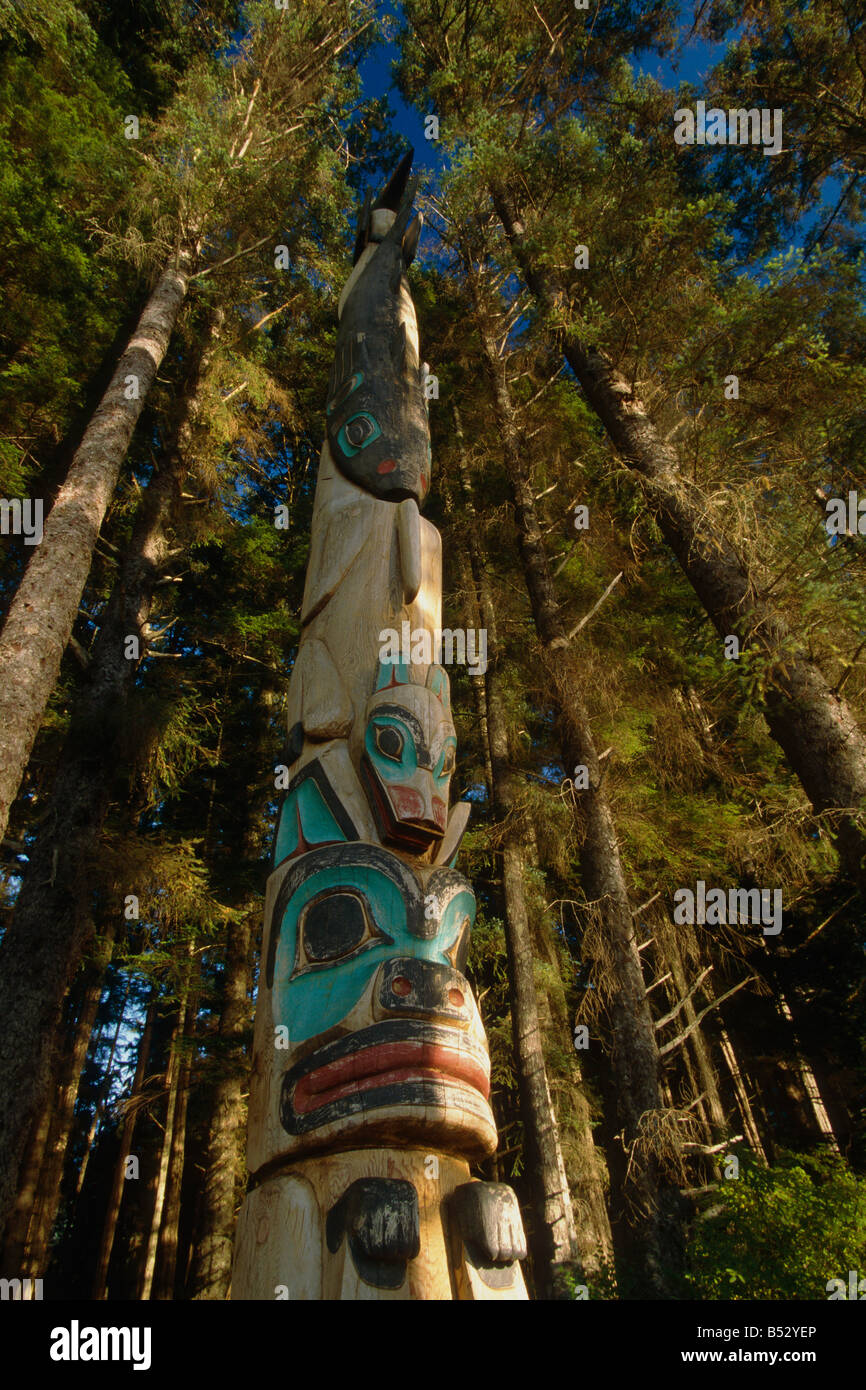 Totem pole sitka national historic hi-res stock photography and images ...